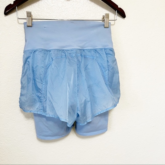 Alo Yoga SMALL High-Waist Circuit Short - Marina size XS - Picture 3 of 13